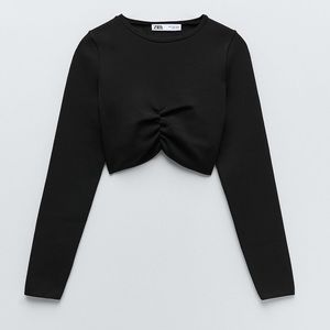 (Like New) Zara Size M Black Cropped Knit Top (Could Also Fit Size L)